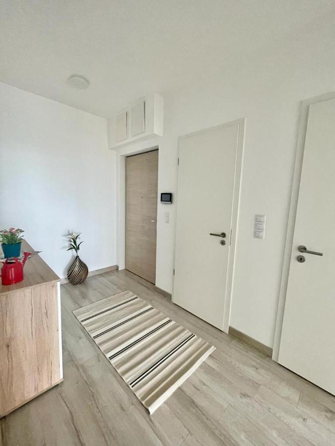 Апартаменты Penthouse Young #Freeparking Будапешт Экстерьер фото